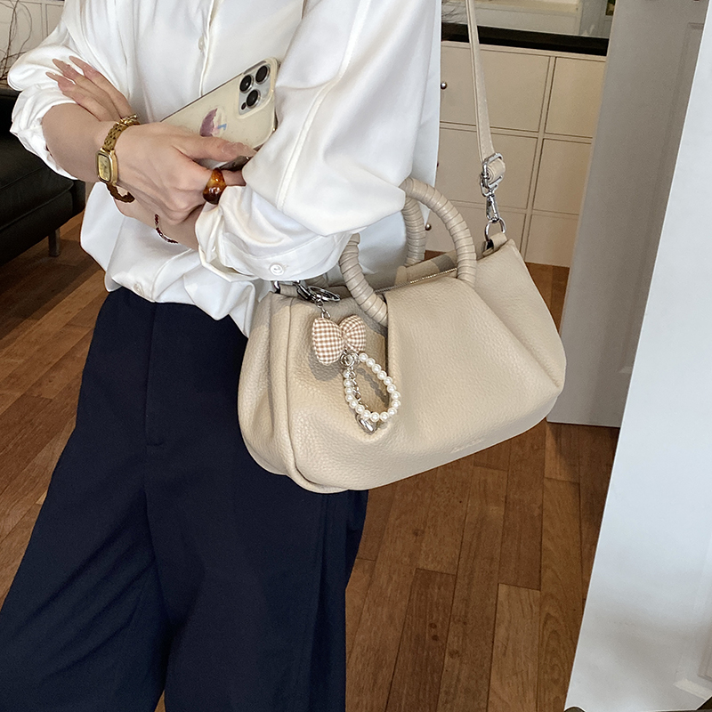 Pleated Design Round Top-handl - огляд і ціна Women'S Fashion Boutique